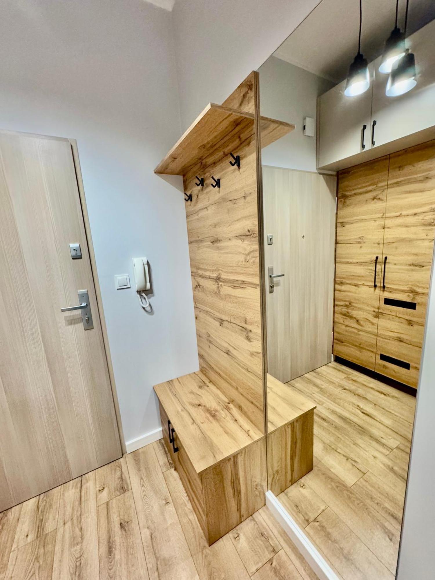 Apartament Olenka ブスコ・ズドロイ エクステリア 写真