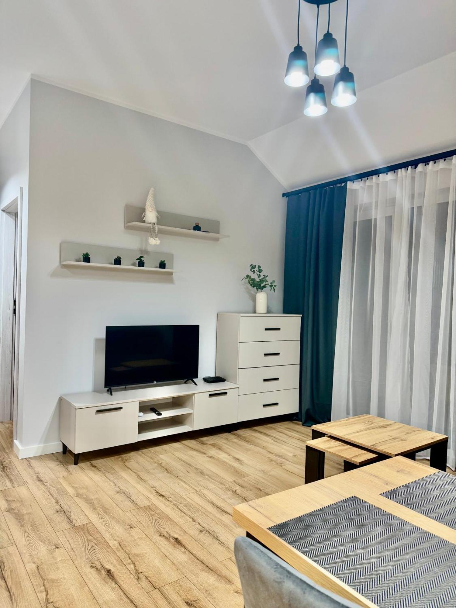 Apartament Olenka ブスコ・ズドロイ エクステリア 写真